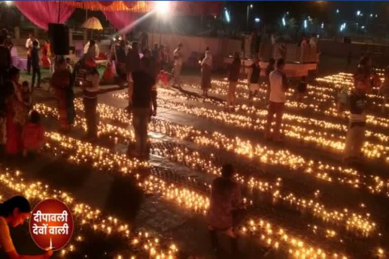 grand-dev-deepavali-celebrated-in-ayodhya