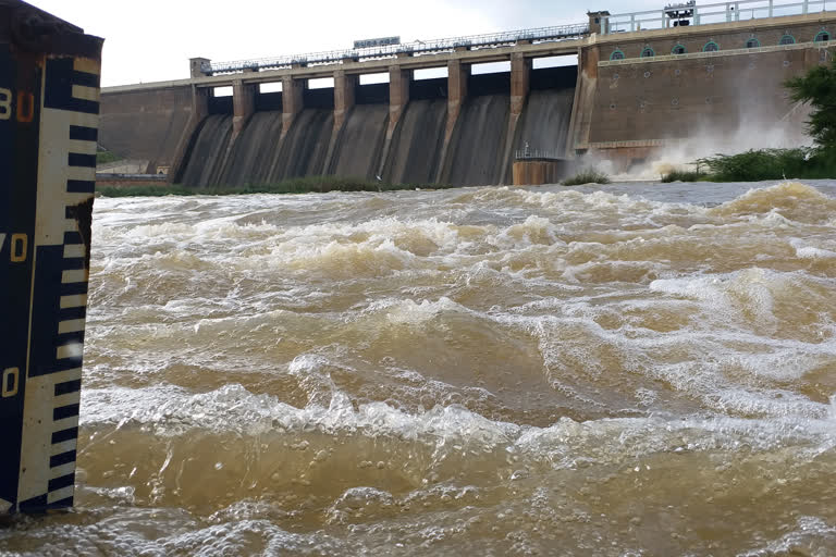 Opening of water from Vaigai Dam to native irrigated lands