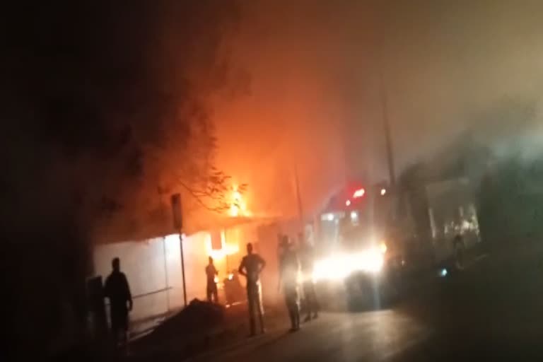 fire at jharsuguda mobile shop