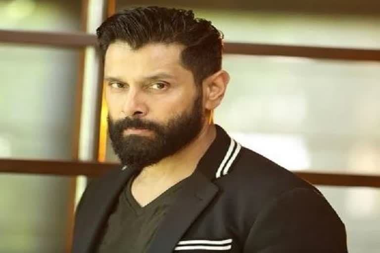 chiyaan-vikram-chennai-residence-bomb-threat-details