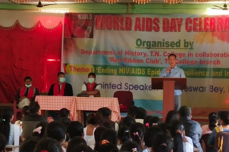 World AIDS day at Thongnokbe College at Dokmoka