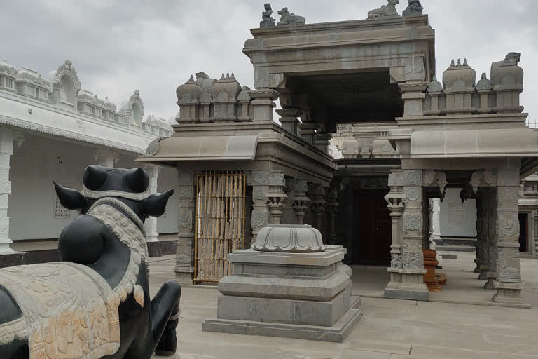 yadadri laxmi narasimha swamy temple reconstruction