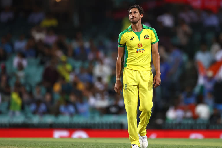 Starc suffers back and rib niggle, joins Warner in Australia's injury list