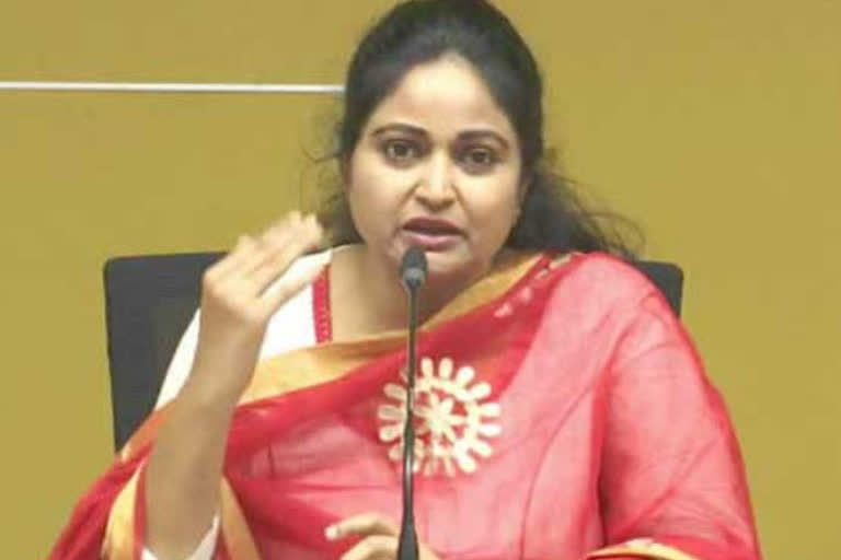 tdp spokes person divyavani comments on ycp govt