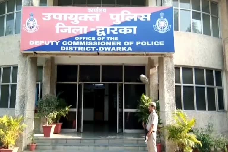 6 mobiles recovered by cyber cell in Dwarka district