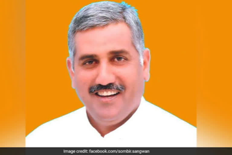 Independent MLA withdraws support from Haryana govt