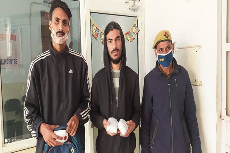 Two drug dealers arrested in Noida