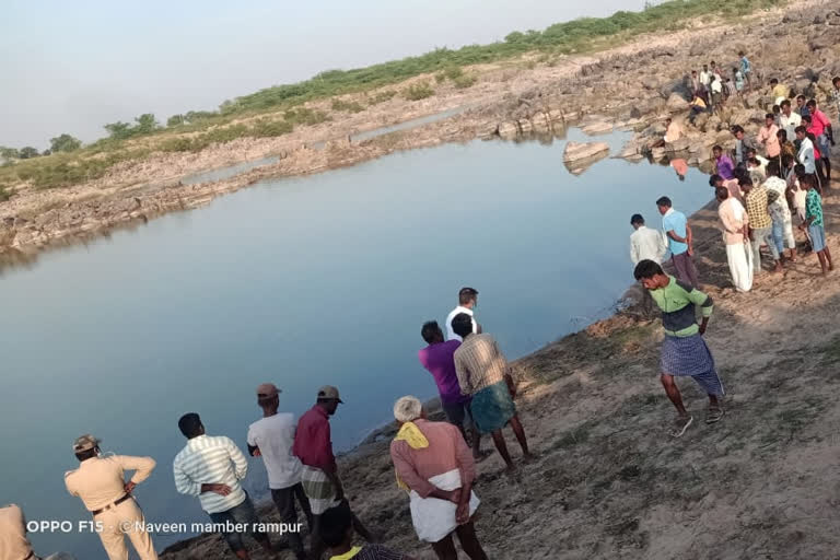 Crocodile attacks and killed 12 year child in Raichur krishna river