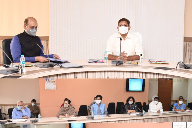 Chief Secretary took meeting of all departments in Raipur