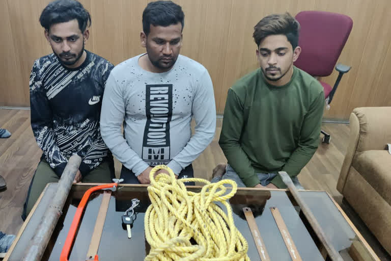 theft arrested in raipur