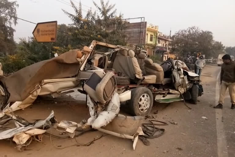 ट्रक और बोलेरो की टक्कर में दो की मौत