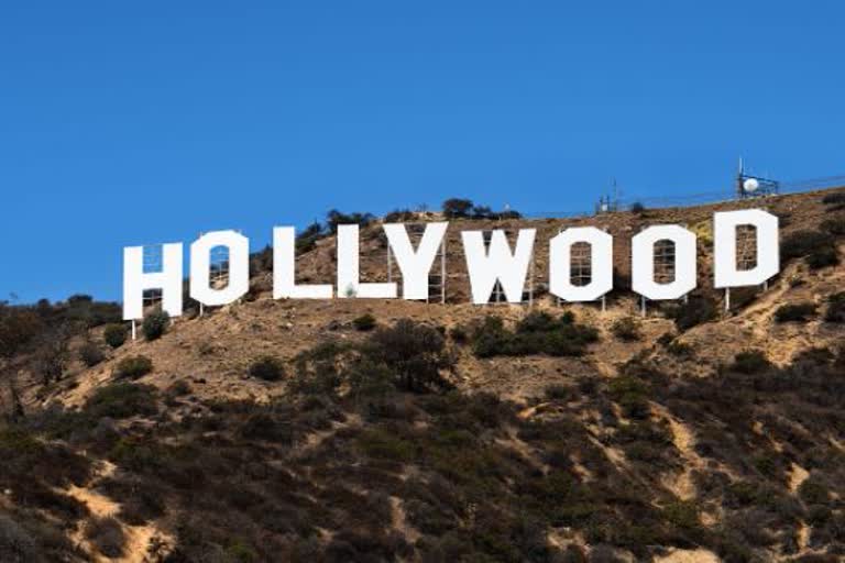 Hollywood announces to release all its movies online next year