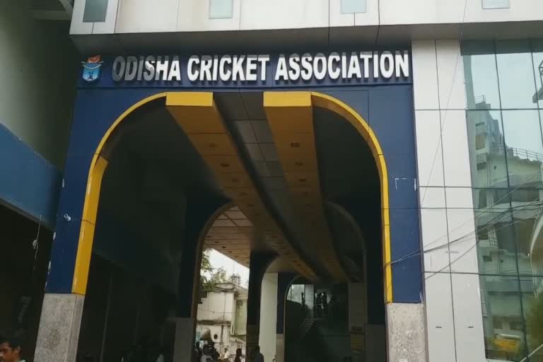 Cricket may return to Barabati on december, OCA looking for OCL, waiting for sports dept. Permission