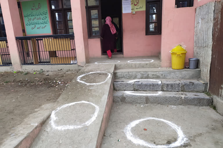 no vote casted at diver polling booth of tral in ddc elections