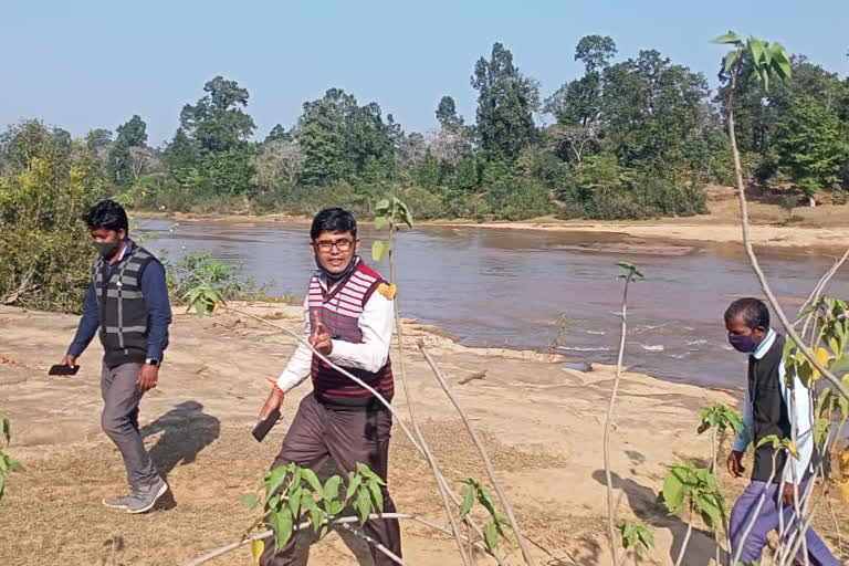 Tehsildar inspects Madisarai Paddy Purchase Committee