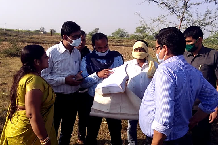 Mamta Chandrakar met villagers