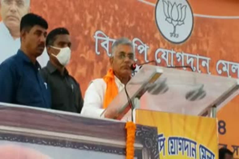 bjp state president criticizes Mamata Banerjee govt over outsiders