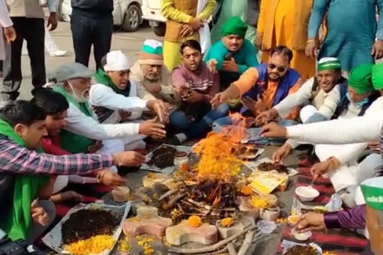 farmers protest on dehli noida border