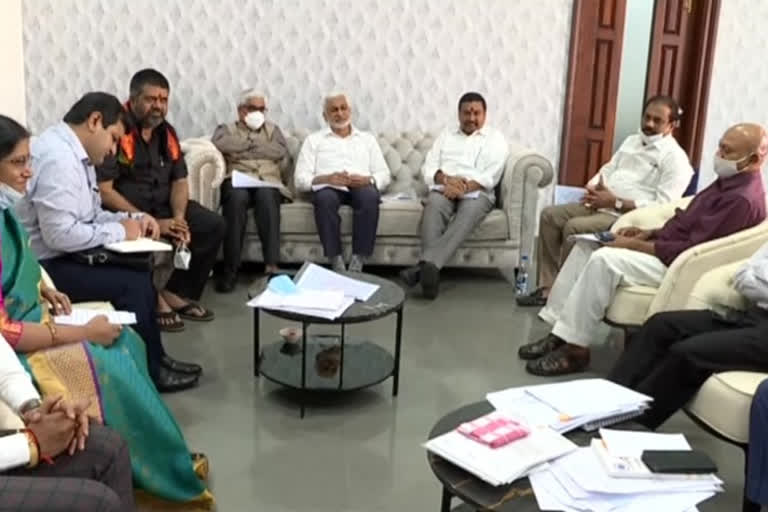 panchagramala committee meet in cm camp office