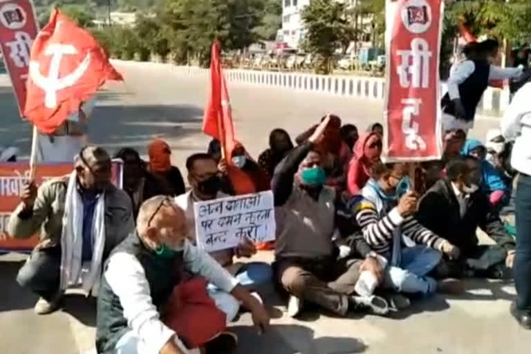 CITU activists have been Case filed for violating social distancing in Gwalior