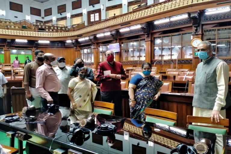 speaker checks preperations of  Assembly winter  session