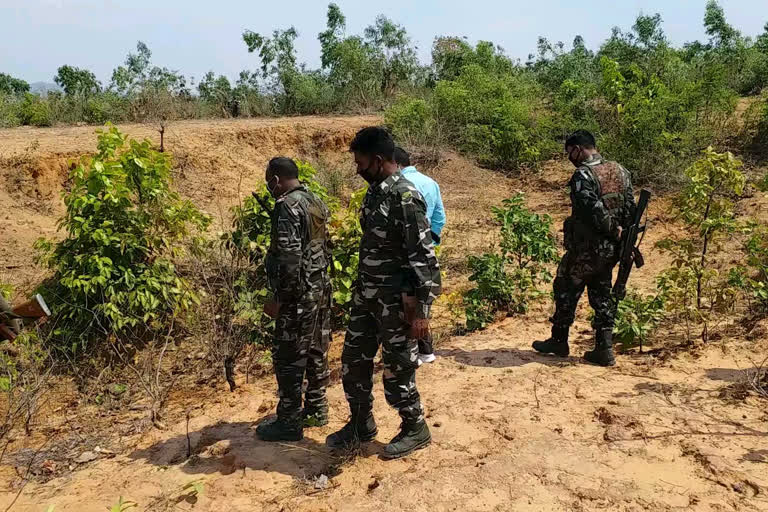 land mines recovered in latehar