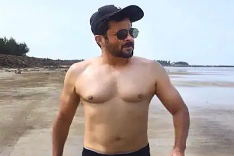 Anil shares his cycling video, gets praises from Sports Minister