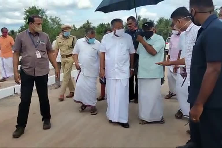 ധർമ്മടത്തെ തെരഞ്ഞെടുപ്പ് പ്രചരണം  പ്രചരണ പരിപാടികൾ വിലയിരുത്തി മുഖ്യമന്ത്രി  ധർമ്മടം തെരഞ്ഞെടുപ്പ് പ്രചാരണം  cm pinarayi vijayan in kannur  darmadam election  darmadam election campaign  darmadam election CM