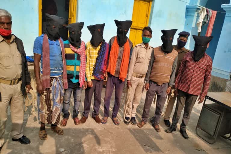 police arrested eight accused in deoghar