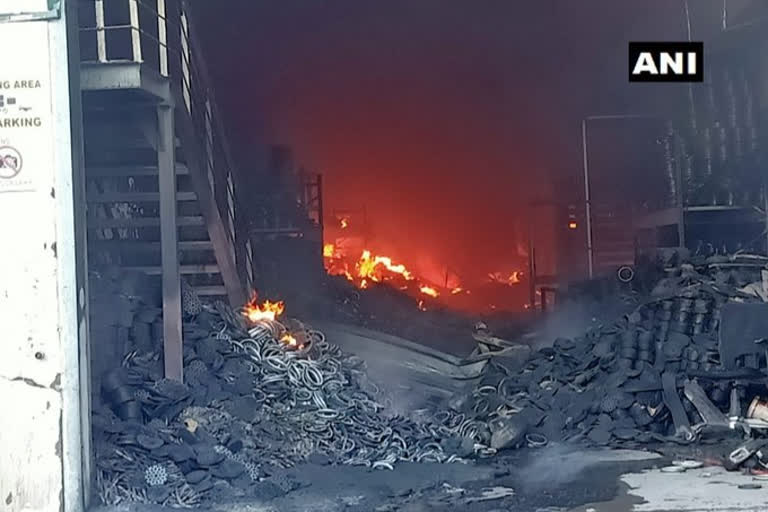 One person dead  Himachal Predesh  fire broke out