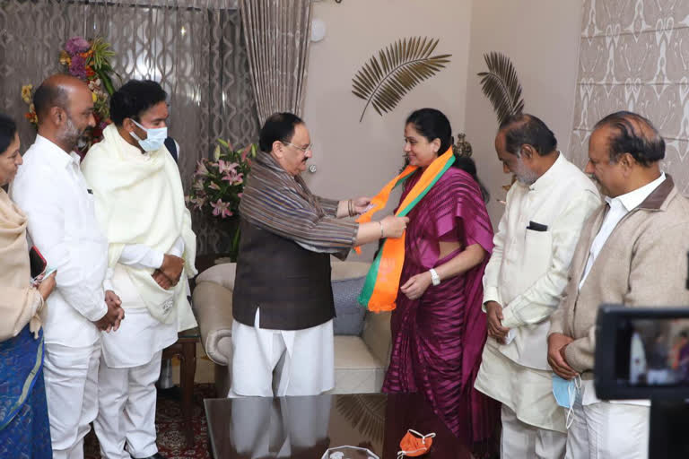 vijayashanthi meet jp nadda