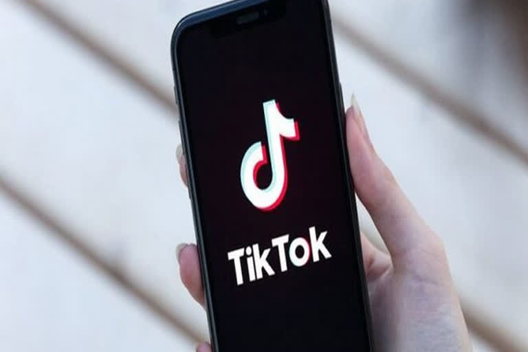 US judge blocks Trump administration restrictions on TikTok