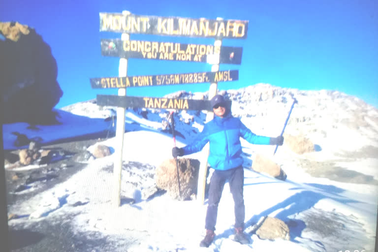 ayush hoisted the tricolor on mount kilimanjaro in africa.