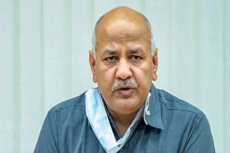 Sisodia arrives at CM residence to meet Arvind Kejriwal