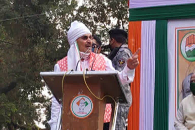 congress Pradesh president asked cm Mamata Banerjee to apologize to Muslims