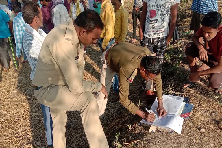 one-person-committed-suicide-by-hanging-himself-in-kansa-village-of-janjgir-champaone-person-committed-suicide-by-hanging-himself-in-kansa-village-of-janjgir-champa