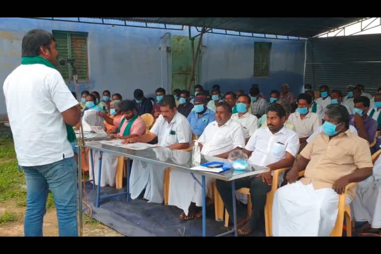 அணைக்கு நீர் வழங்கக்கோரி விவசாயிகள் போராட்டம்!