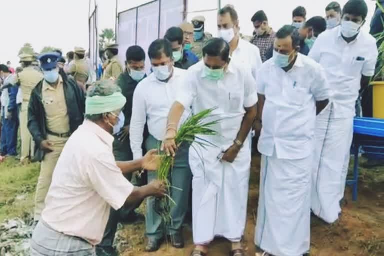 Chief Minister inspects flood affected areas in Nagai  Cm Visiting Nagapattinam  நாகையில் வெள்ள பாதிப்புகளை முதலமைச்சர் ஆய்வு  நாகை வெள்ள பாதிப்பு  நாகையில் முதலமைச்சர் ஆய்வு  CM Edapadi Palanisamy Flood Areas Inspection