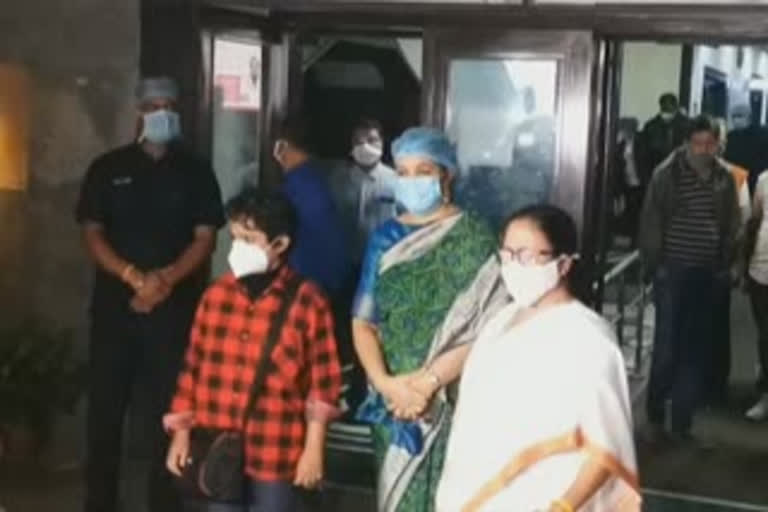 west bengal cm mamata Banerjee visit to see ex cm buddhadeb bhattacharya health condition