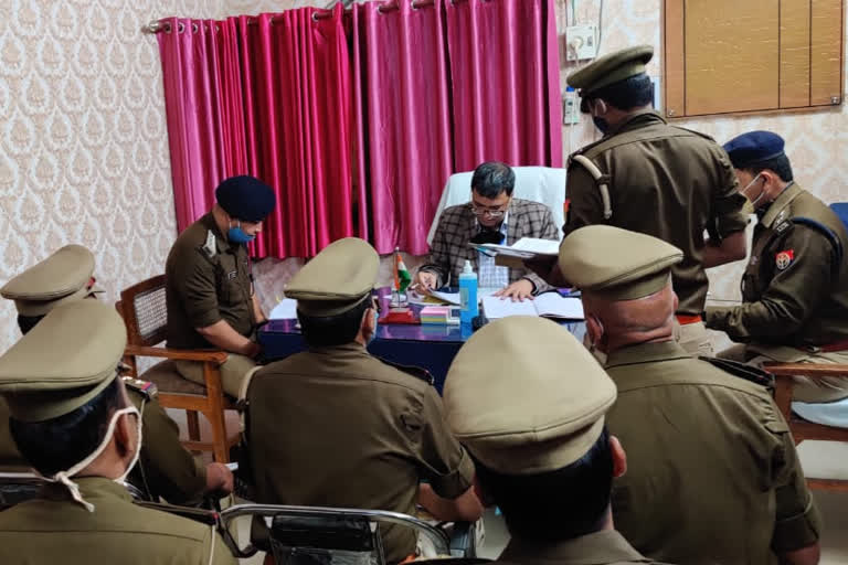 पुलिस कमिश्नर डीके ठाकुर ने पुलिस थाने का किया निरीक्षण