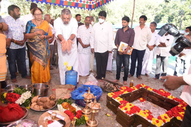 MLA chevireddy bhaskar reddy Bhumi Puja