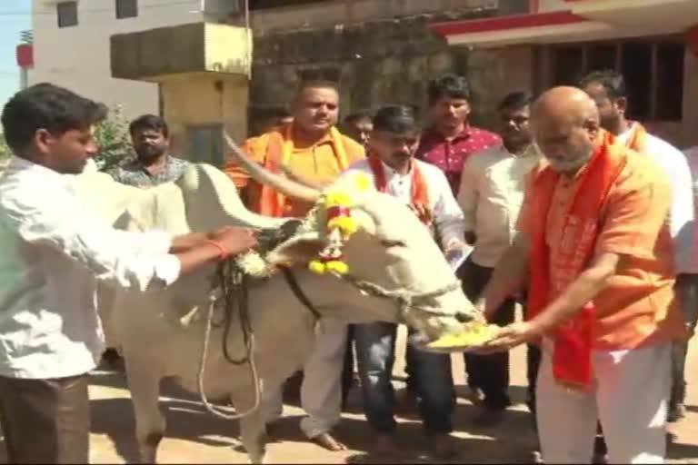 cow slaughter amendment bill passed welcomed by shrirama sena