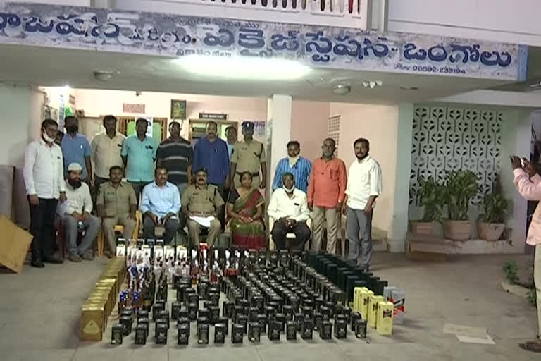 5 lakh worth of Telangana liquor sized