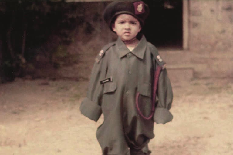 Priyanka chopra in military uniform