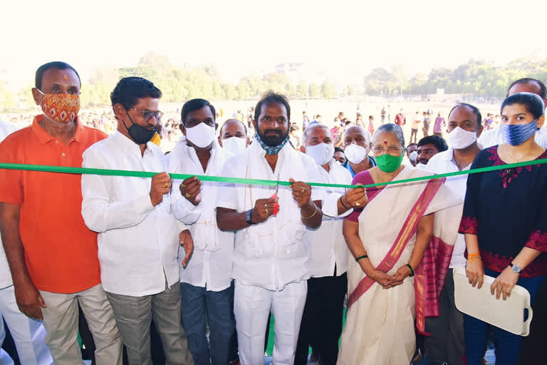 minister srinivas goud started open air gym in mahaboobnagar