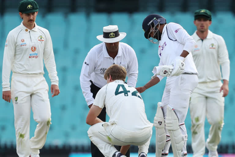 Rowe replaces Green after all-rounder gets hit on head