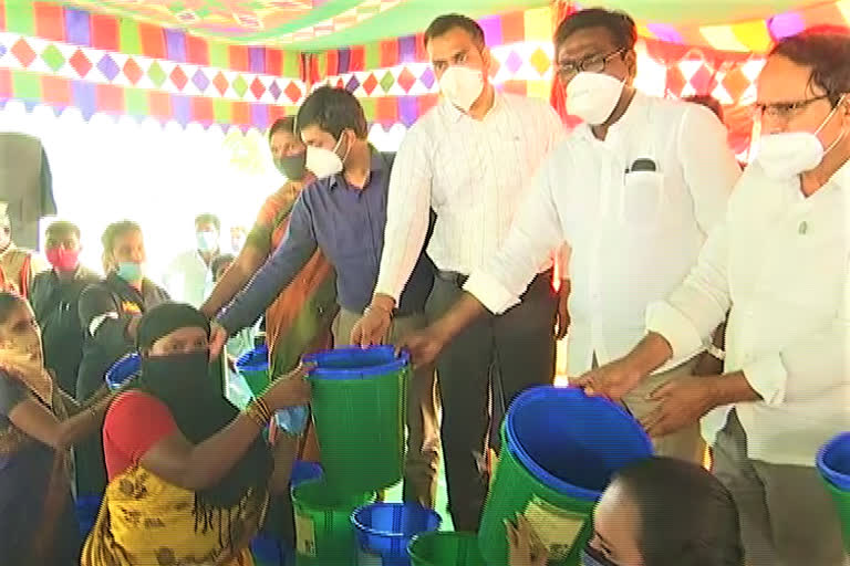 minister puvvada ajay kumar distributed  Baskets for garbage in khammam