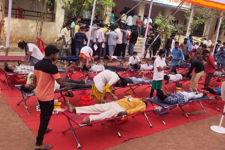 Record 801 bottles of blood collected at blood donation camp in Baramati