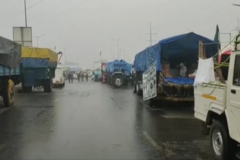 light rain in ghaziabad