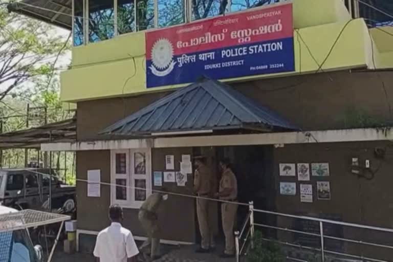 father booked raping two year old daughter  രണ്ട് വയസുള്ള മകളെ പീഡിപ്പിച്ച പിതാവ് അറസ്റ്റിൽ  വണ്ടിപ്പെരിയാർ സ്വദേശി  വണ്ടിപ്പെരിയാർ പൊലീസ്